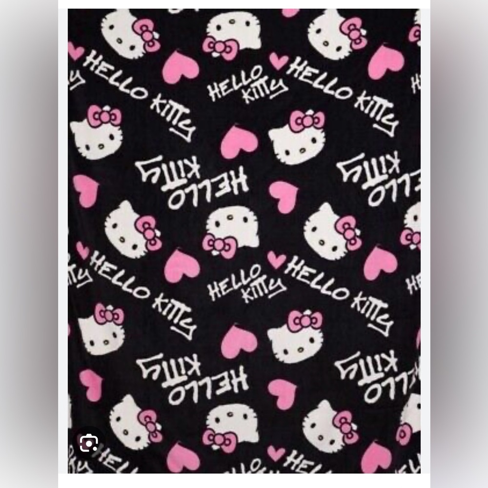 Forever 21 x Hello kitty